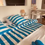 Le Bleu De George Sand, De Charme Avec Vue Appartement