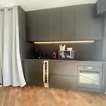 Le Bleu De George Sand, De Charme Avec Vue Appartement *