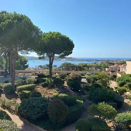 Apartman Le Bleu De George De Charme 3 Etoiles Avec Vue *