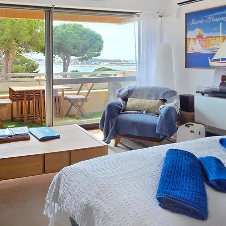 Le Bleu De George De Charme 3 Etoiles Avec Vue Apartament *